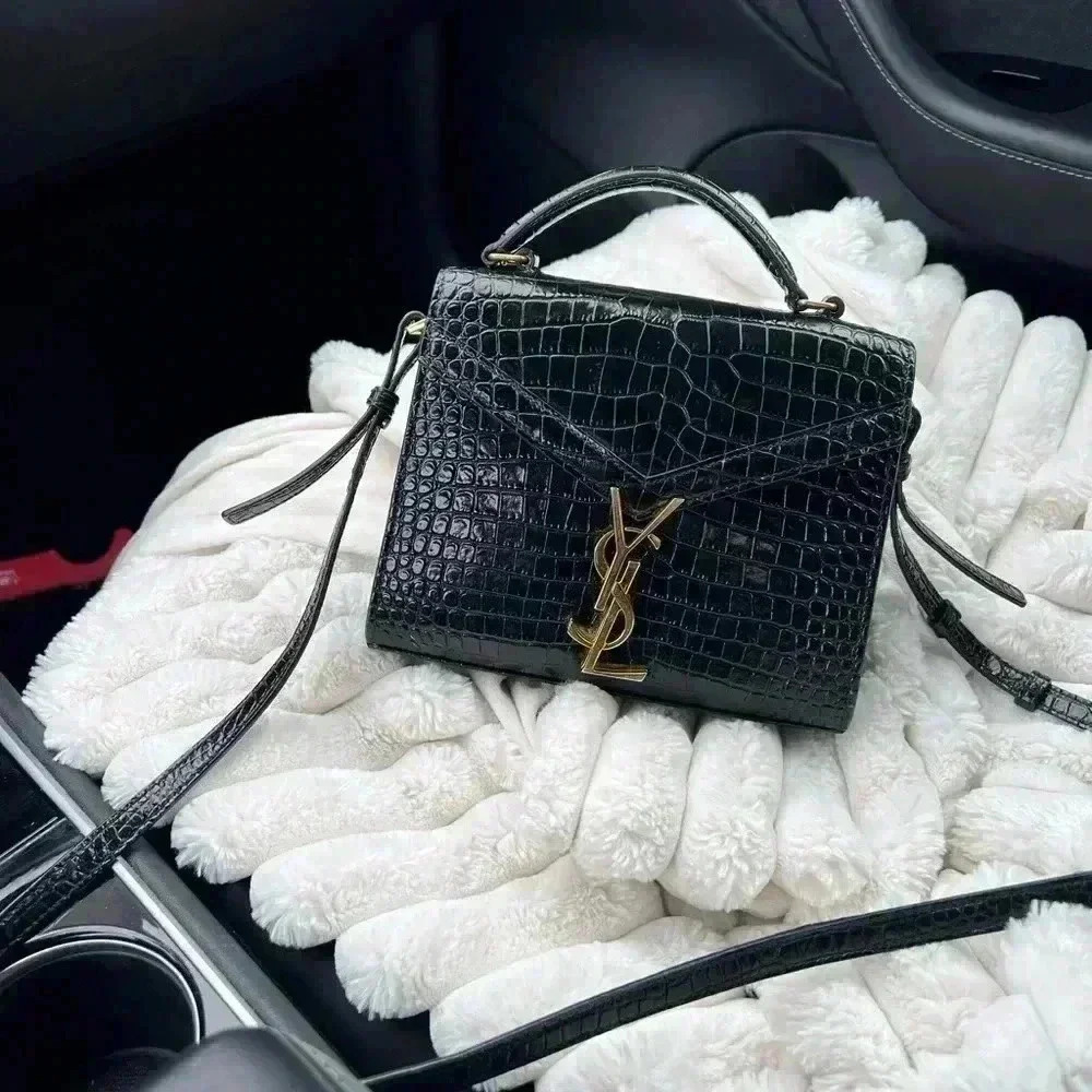 YSL Cassandra handbag - Picture 9 of 9